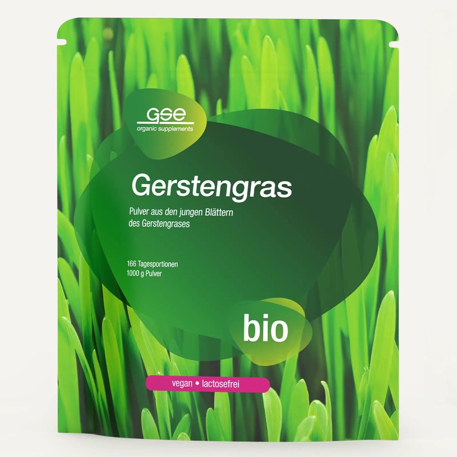 Eine grüne Packung Gerstengras Pulver (Bio) von gse.organic.supplements zeigt leuchtend grüne Grashalme und Getreidegräser, hervorgehoben durch 1000 g Bio-Gerstengraspulver aus bio-zertifiziertem Anbau; vegan, laktosefrei, für 166 Portionen.